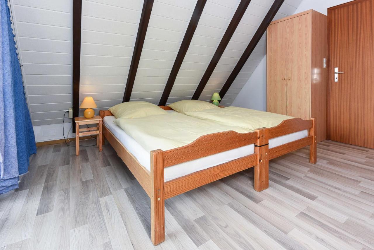 Ferienhaus Leuchtturm Bensersiel Rum bild